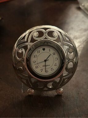 Vintage Brighton Silver Filigree Round Table Clock